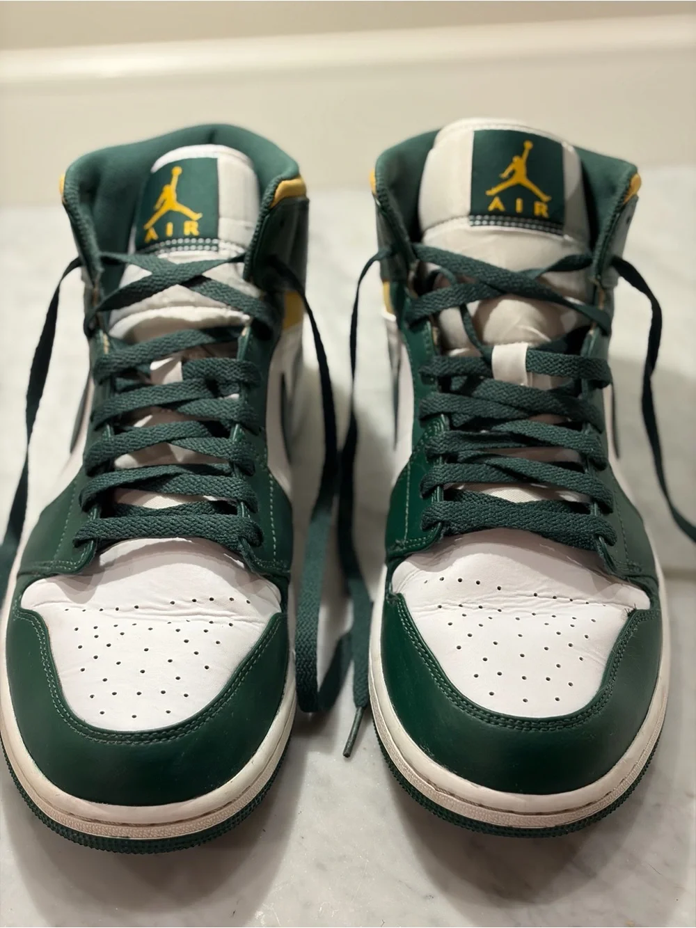 Very Good Air Jordan 1 Mid 'Sonics' Sneakers - in Green, Yellow & White Size 13